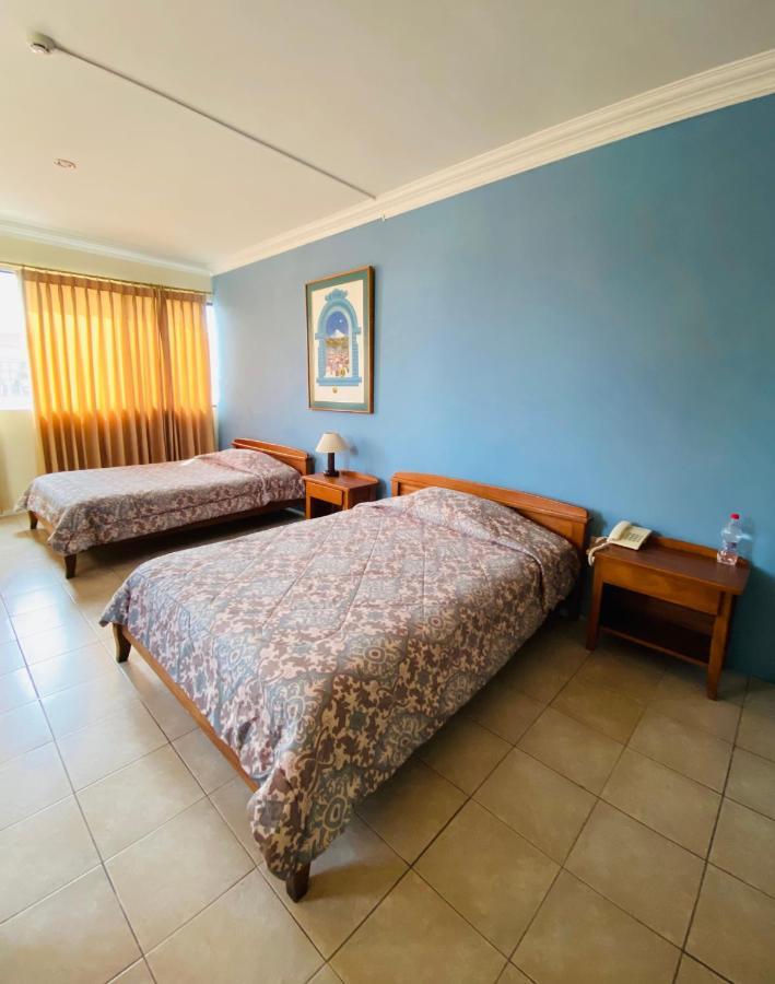 Hostal Solar Del Puerto Мачала Экстерьер фото