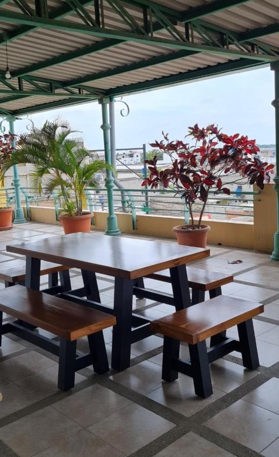 Hostal Solar Del Puerto Мачала Экстерьер фото