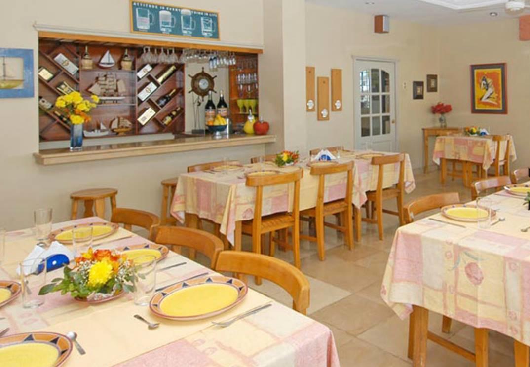 Hostal Solar Del Puerto Мачала Экстерьер фото