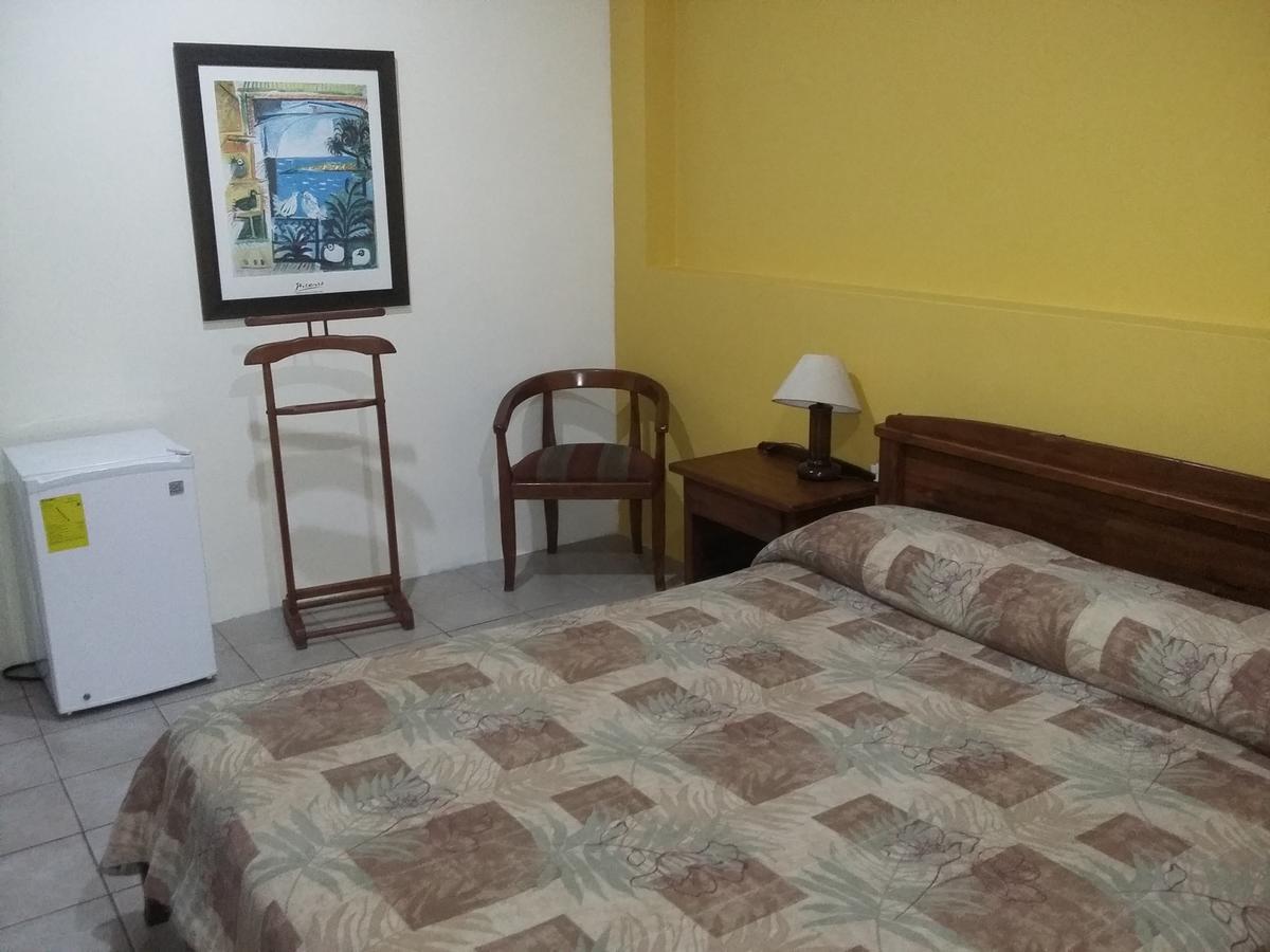 Hostal Solar Del Puerto Мачала Экстерьер фото